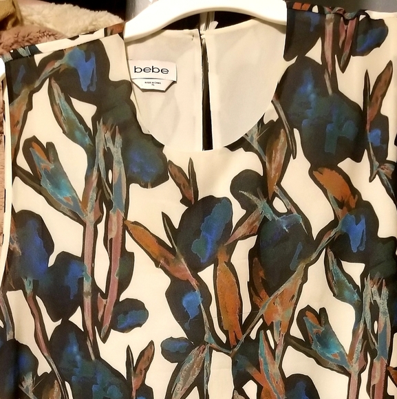 Bebe Asymmetrical Top - Picture 4 of 5